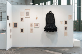FASHION POSITIONS