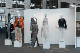 FASHION POSITIONS